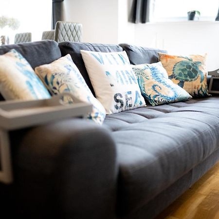 Seaview, Luxury Apartment, 2 Min Walk To Porth Beach New Quay Dış mekan fotoğraf