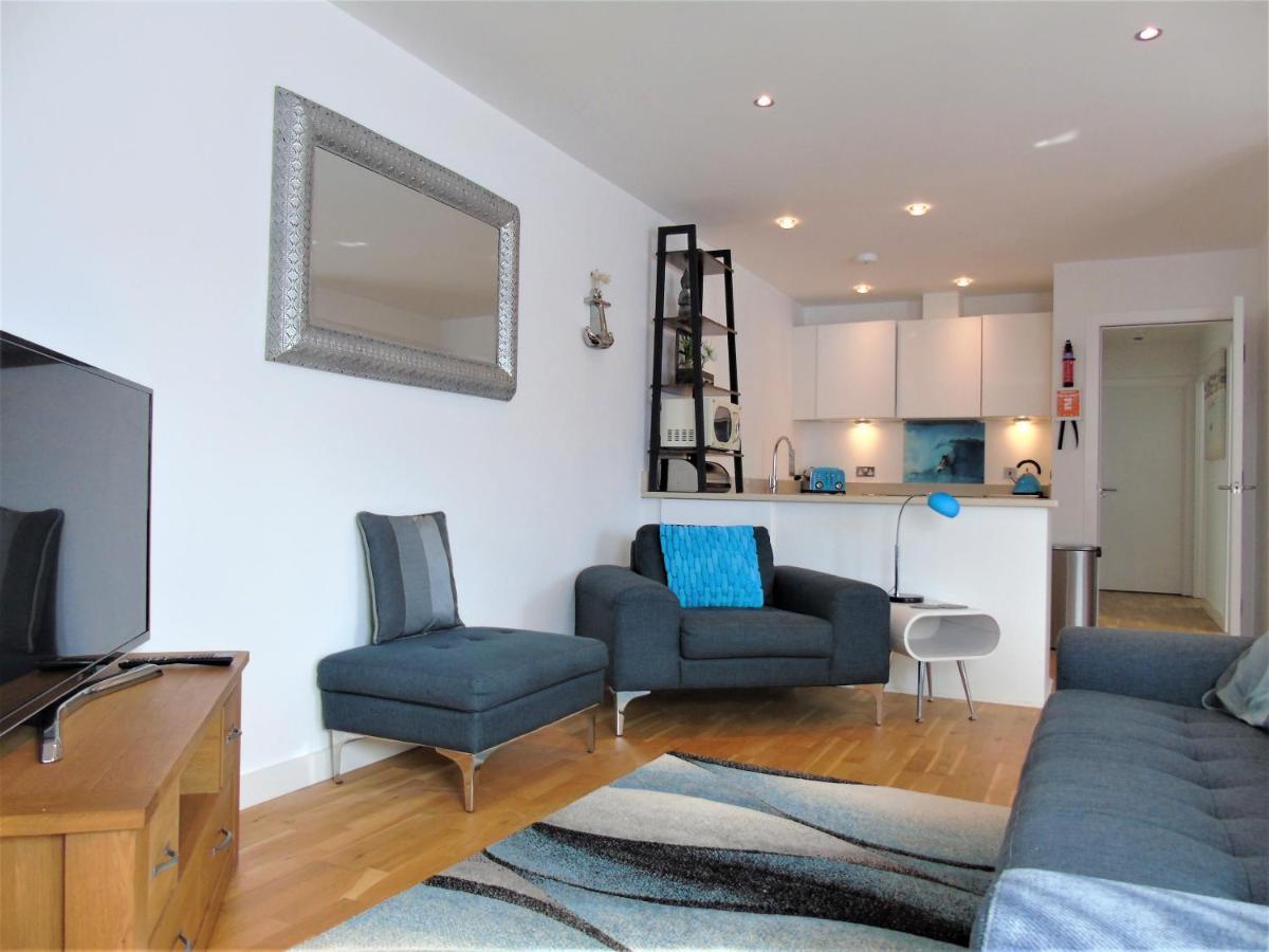 Seaview, Luxury Apartment, 2 Min Walk To Porth Beach New Quay Dış mekan fotoğraf