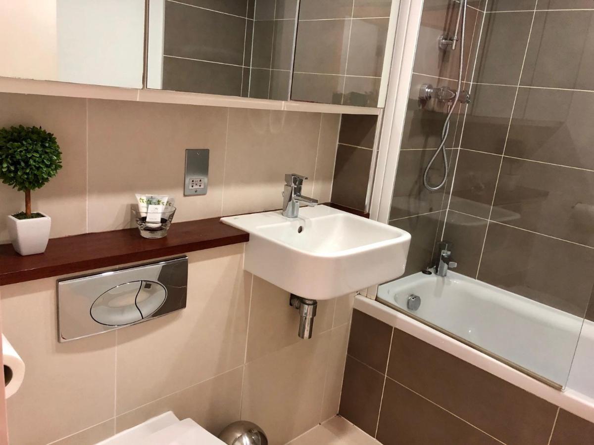 Seaview, Luxury Apartment, 2 Min Walk To Porth Beach New Quay Dış mekan fotoğraf