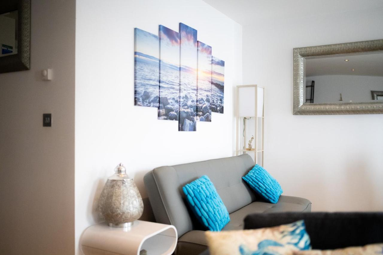 Seaview, Luxury Apartment, 2 Min Walk To Porth Beach New Quay Dış mekan fotoğraf